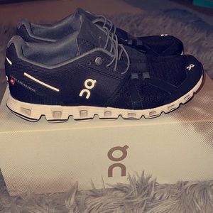 Women’s Black On Clouds